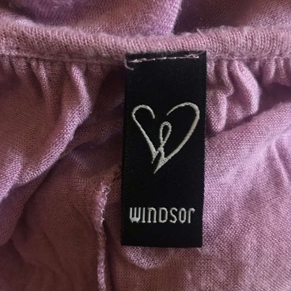 Windsor - Soft Flowing Loose Top - Picture 2 of 2